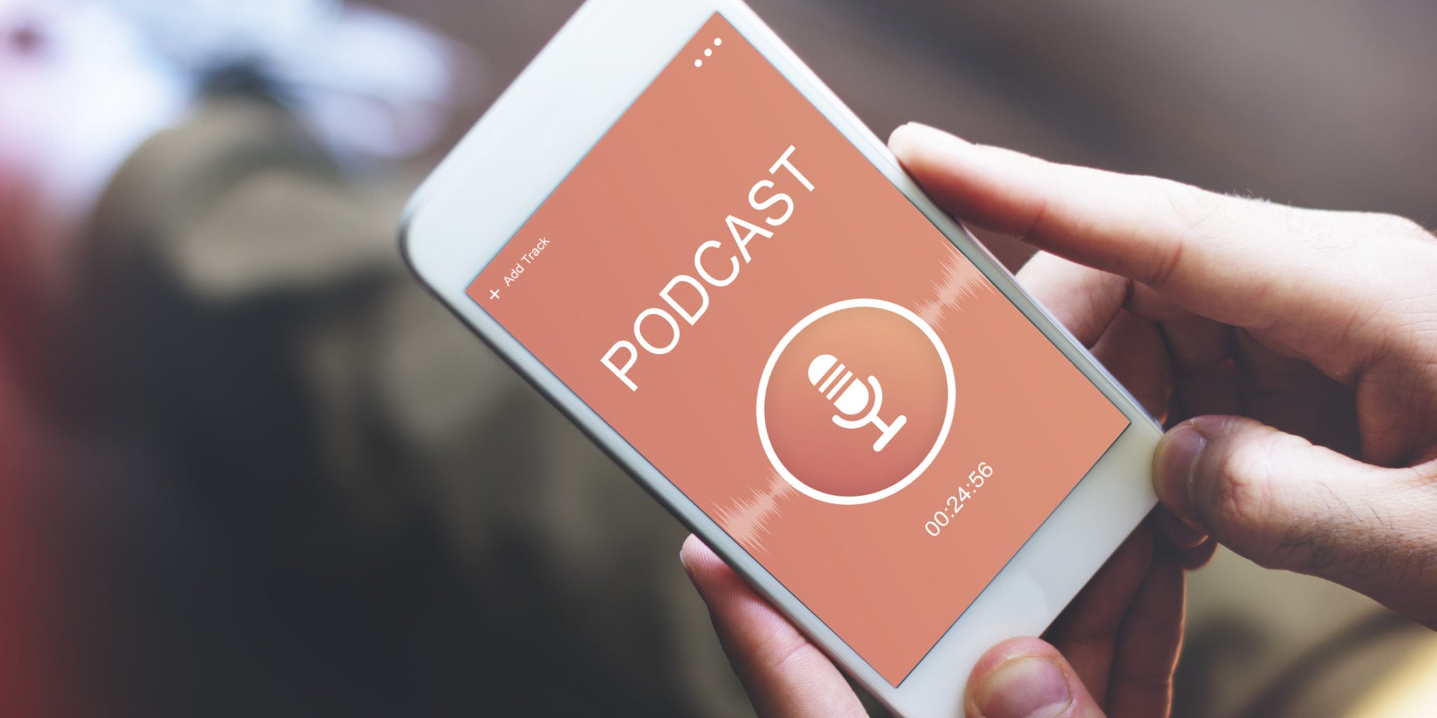 How Brands Can Use Podcasting to Attract and Convert Listeners