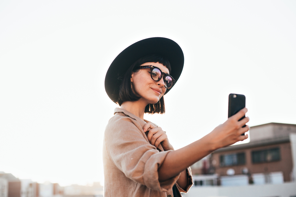 influencer taking selfie